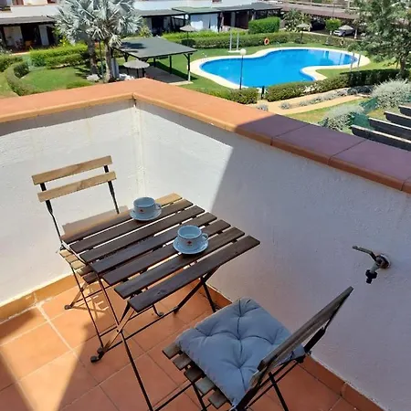 Apartman Atico Junto Al Mar,acceso Directo A La Playa,jardines De Nuevo Vera,wifi