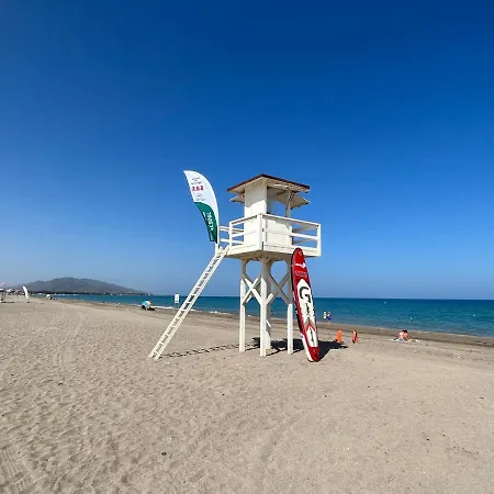 Atico Junto Al Mar,acceso Directo A La Playa,jardines De Nuevo Vera,wifi Apartman