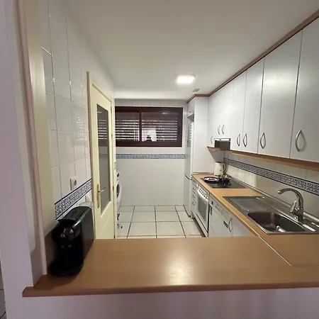 Apartman Atico Junto Al Mar,acceso Directo A La Playa,jardines De Nuevo Vera,wifi